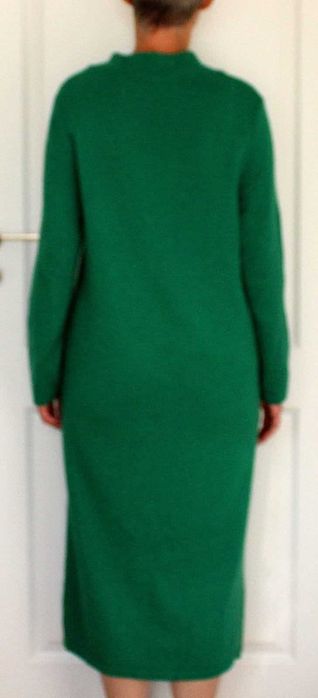 Sukienka United Colors of Benetton M 38 / L 40 wełna
bardzo dobry