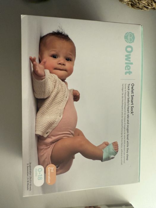 Owlet Smart socks w zestawie z kamerka