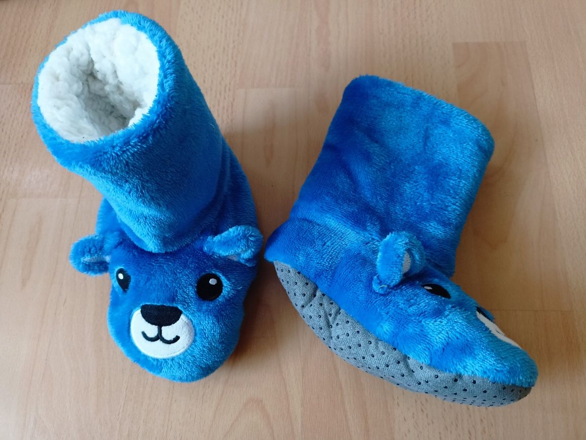 Ciepłe kapcie grube misie miękkie miękka podeszwa 18 cm, rozmiar 28 29