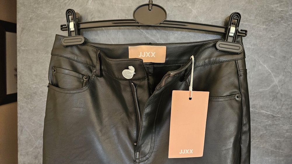 JJXX jx berlin slim spodnie damskie sztuczna skóra rozmiar (S). Nowe