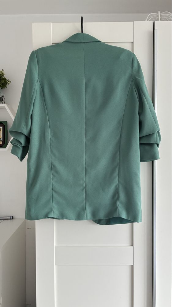 Stradivarius XS/34 zielona marynarka
