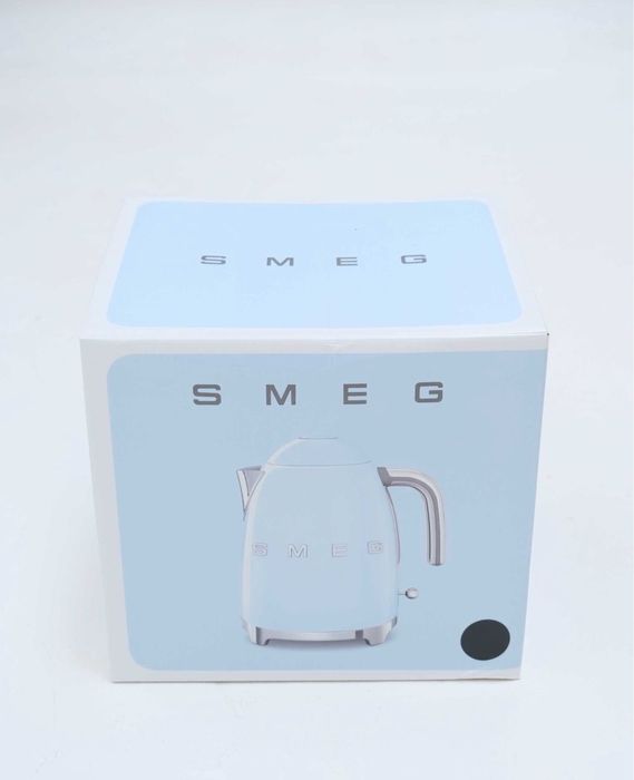 Chaleira SMEG 1,7L Preto Mate