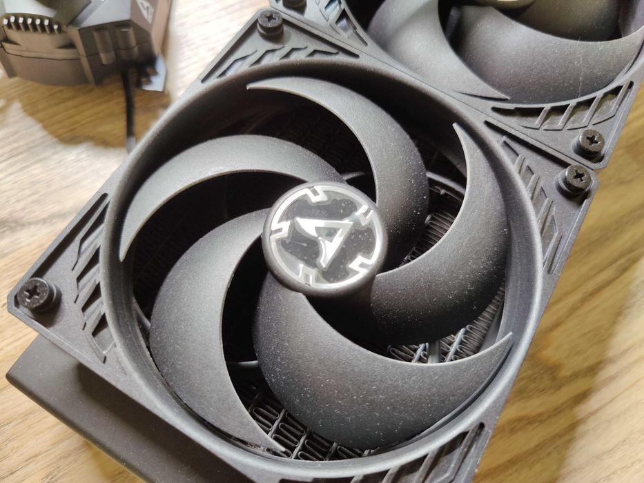 ARCTIC Liquid Freezer II 360