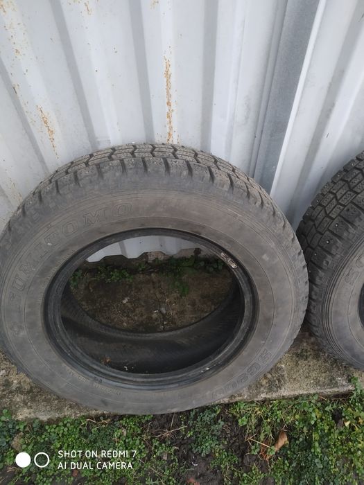 Дві зимові шини на 13
