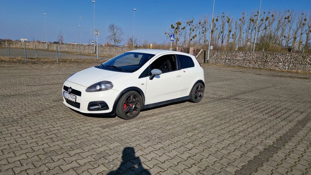 Abarth Grande Punto Abarth Grande Punto, świetny mały wariat