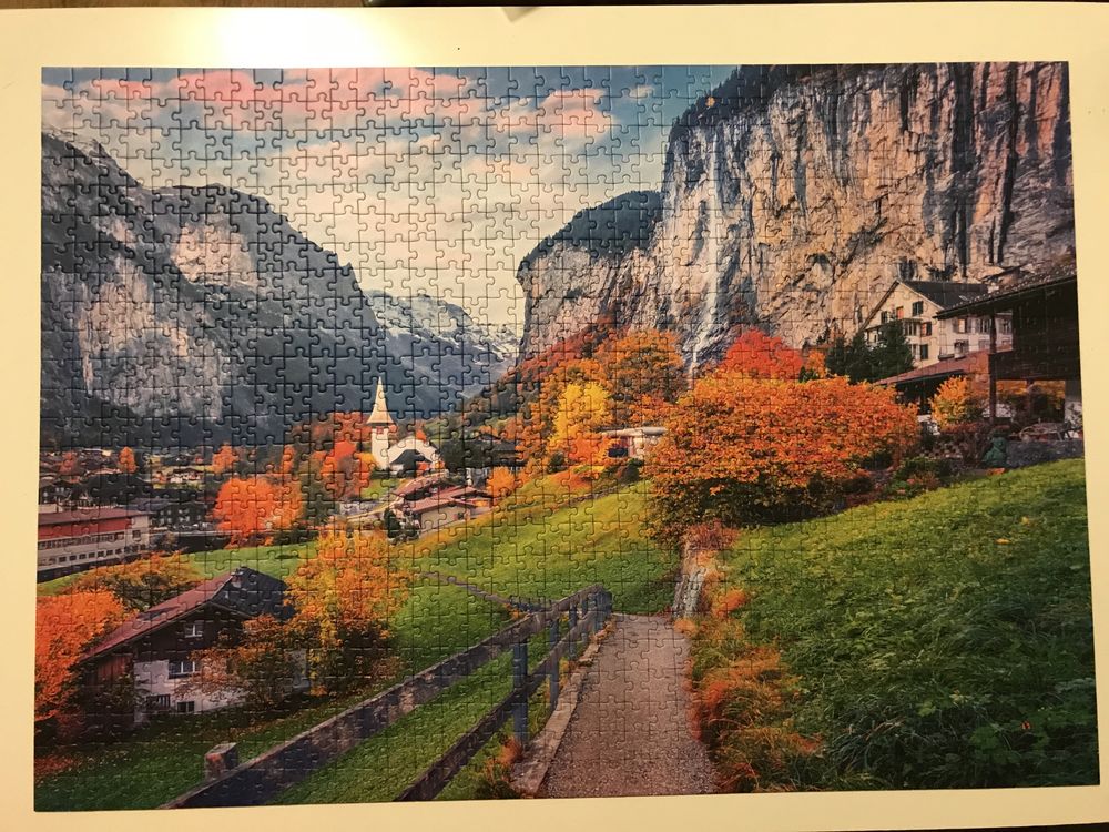 Puzzle trefl 1000 elementow krajobraz szwajcaria pieszo prez europe