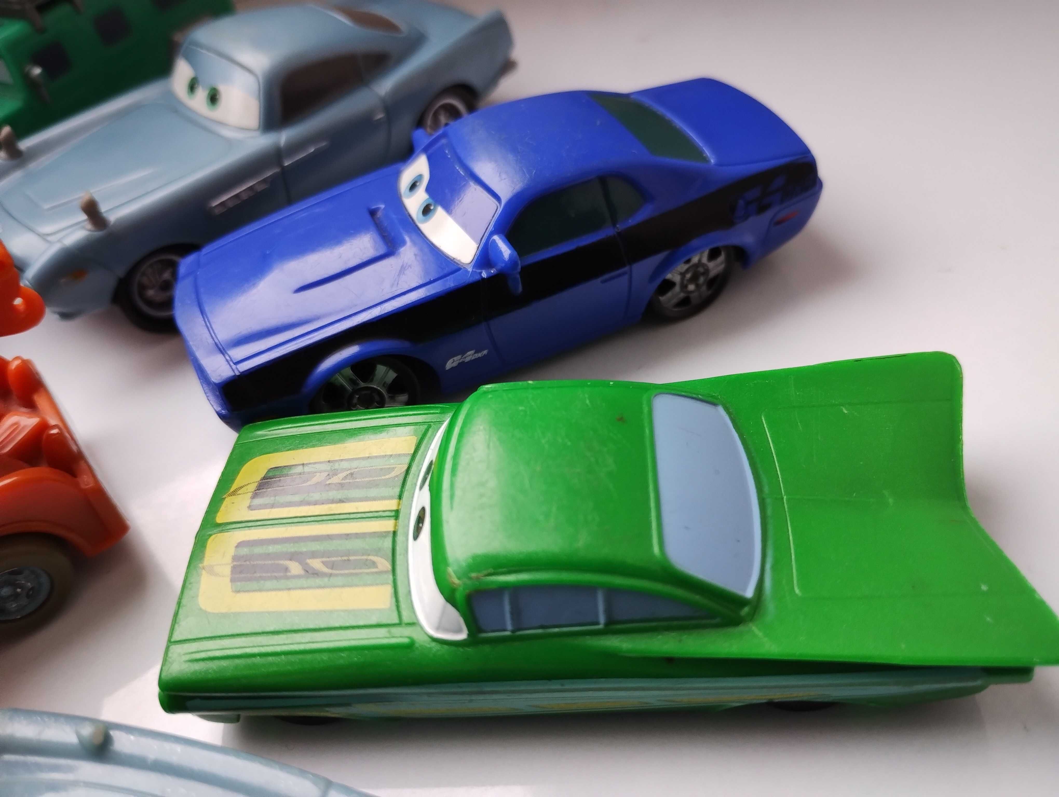 10x Auta Cars Zygzak McQueen Pixar Disney