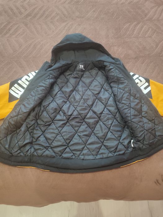 Продам дитячу куртку (демісезон)