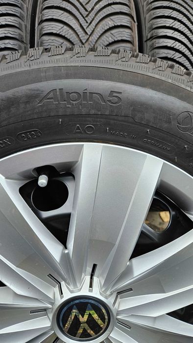 vw t-roc,audi,skoda karoq ,seat koła zimowe michelin alpin 5
