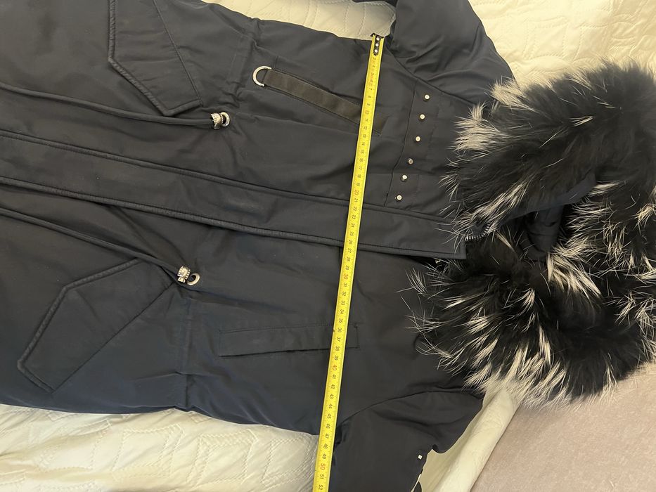 Зимова парка куртка розмір М