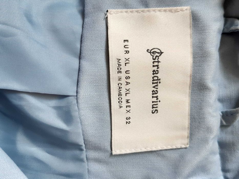 Płaszcz,  Płaszczyk niebieski stradivarius XL