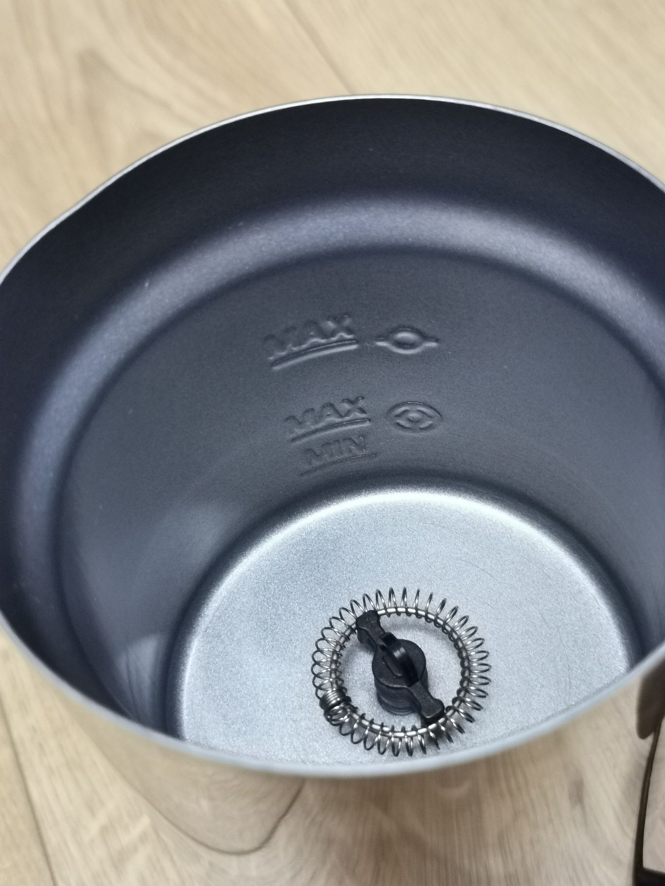 SILVERCREST  Spieniacz do mleka  podgrzewany SMA 500 B1
