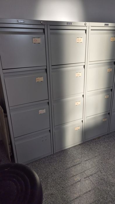 Szafa szafy kartotekowe  metalowe 4 szuflady