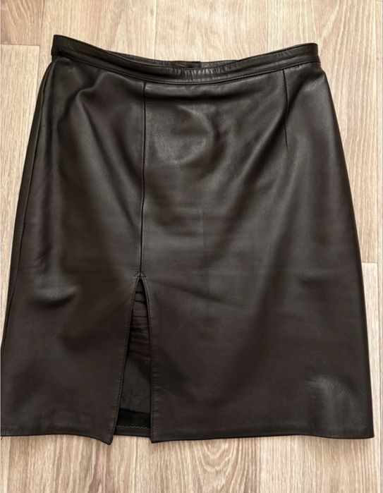 Спідниця з натуральної шкіри