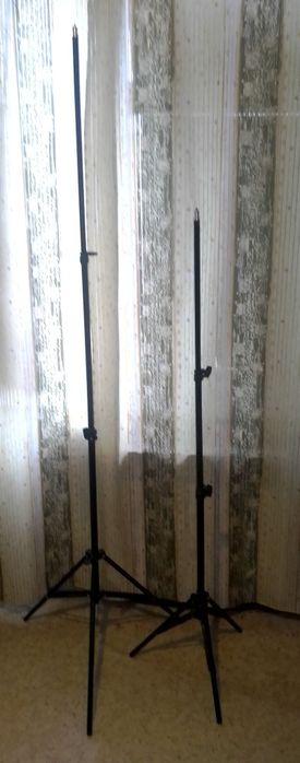 Тринога штатив .