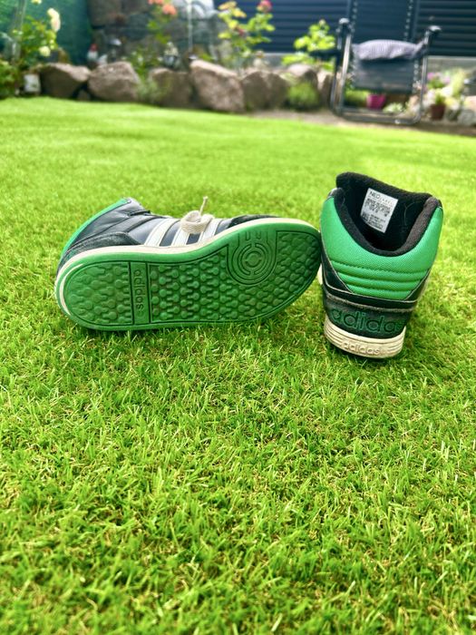 Легенькі кеди adidas