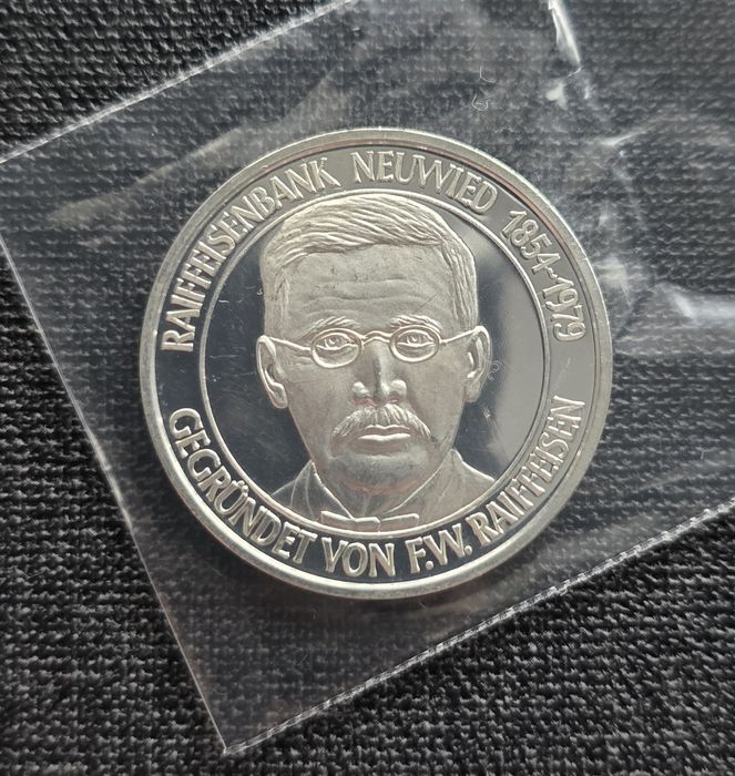 Srebrna moneta medalion pamiątkowy