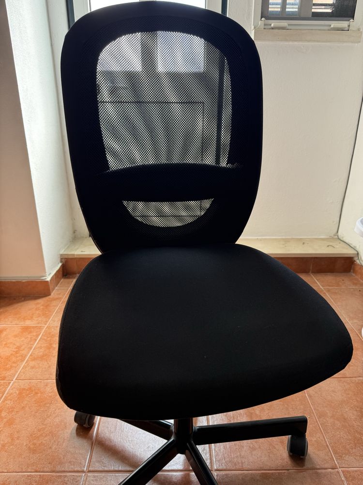 Cadeira Ikea FLINTAN