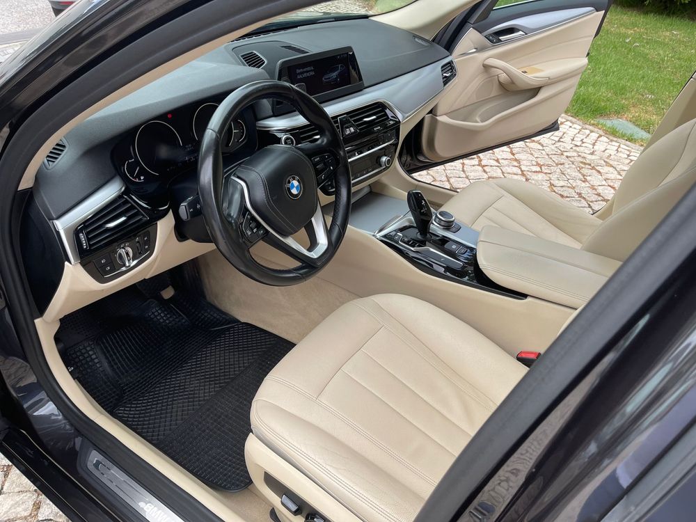 BMW 520d 2019 FINANCIAMENTO/GARANTIA/RETOMAS