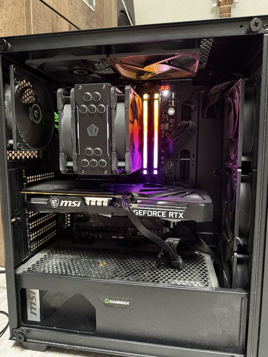 Материнська плата Asus ROG CROSSHAIR VIII DARK HERO x570