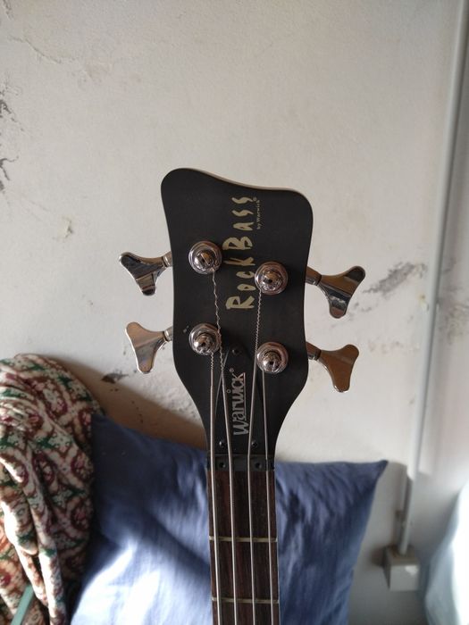 Baixo Elétrico - Warwick Rock Bass - 2 anos de uso