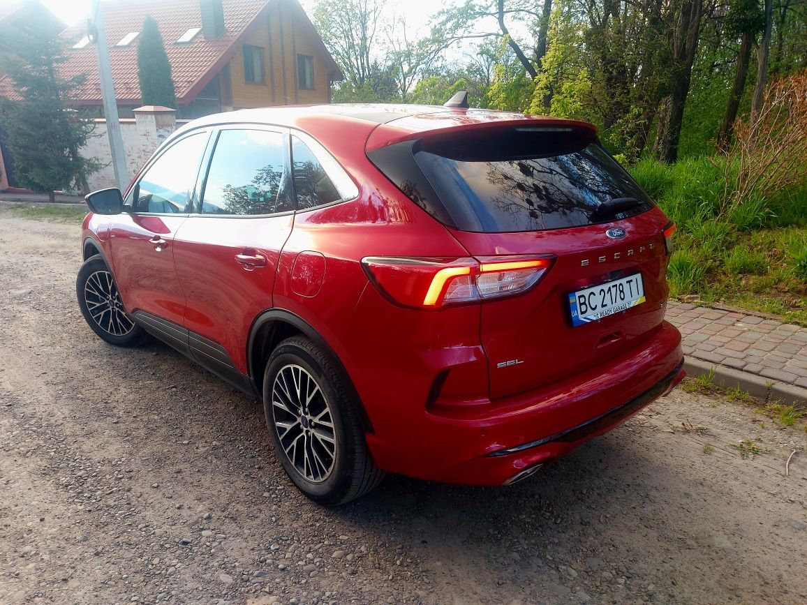 Ford Escape Plag-in Hybrid 2020, Підзаряджеймий гібридний форд, гибрид