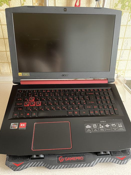 Игровой ноутбук Acer Nitro 5 AN515-42 + Gamepro подставка