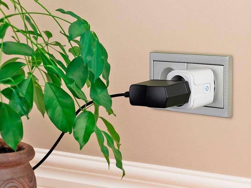 Inteligentne gniazdko sterowane WiFi Tracer Smart Socket TRAPOM47426