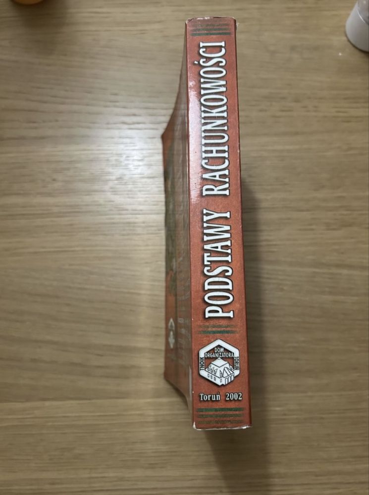 Książka „Podstawy rachunkowości”