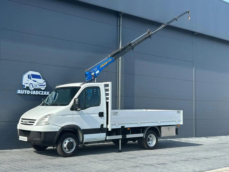 Iveco Daily 50C18 35C18 3.0 HPI żuraw HDS Palfinger PC3300 2090kg SKRZYNIA 3,6m **Super stan**