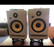 KRK Rokit 8 RP8G4+ Wibroizolacja (isoacoustics)