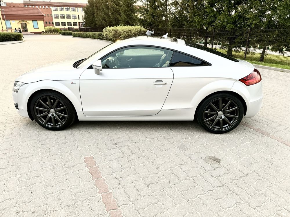 Audi TT 2.0 turbo Sline