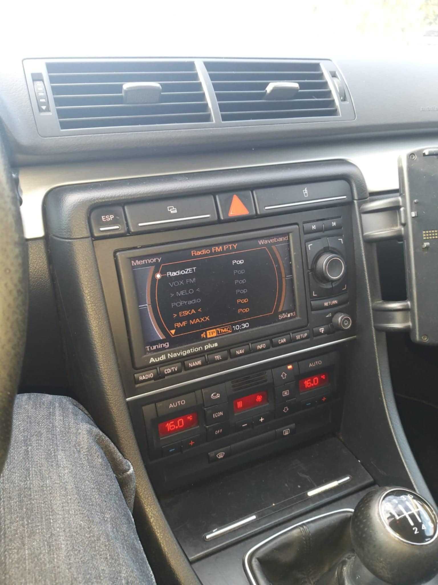 Audi A4 B7 140km 2006r 2,0 TDI