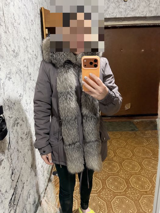 Продам парку зима