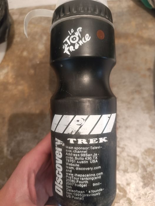 Продам велосипеду пляшку Discovery Trek Tour de France