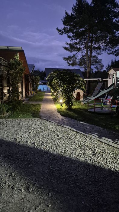 Domki pod Sosnami PREMIUM Jacuzzi  Basen Sauna DUŻA WIATA Radawa