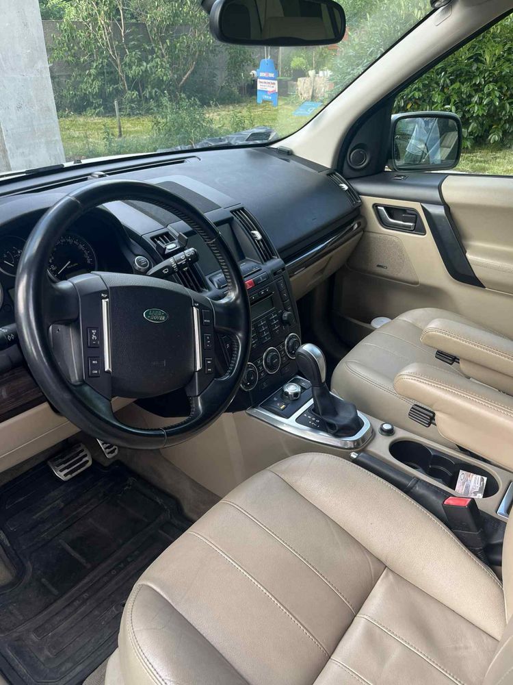 Land Rover Freelander 2