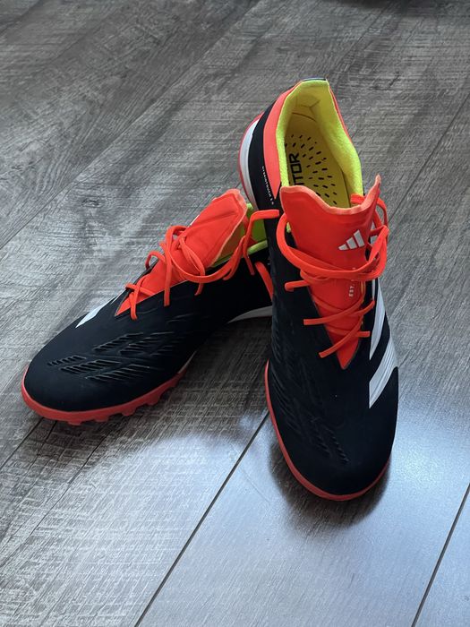 Adidas predator elite TF 46