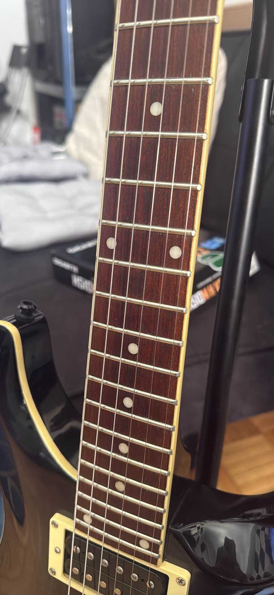 Guitarra eletrica Tipo PRS