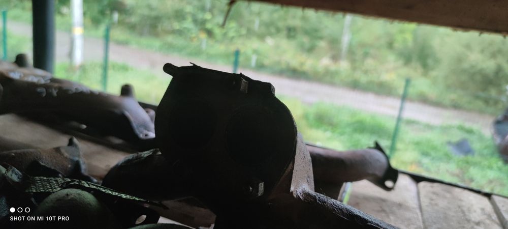 Випускні колектори ваз 2101 2109 Жигулі випускний колектор вектра а