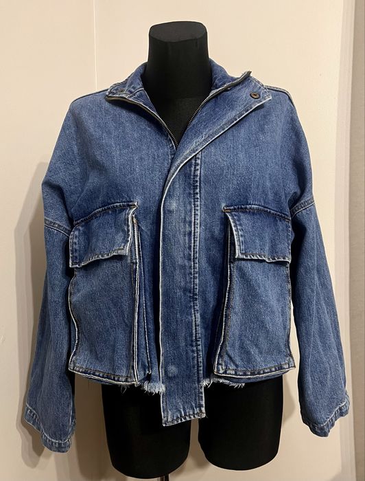 Джинсова оверсайз куртка ZARA з накладними кишенями