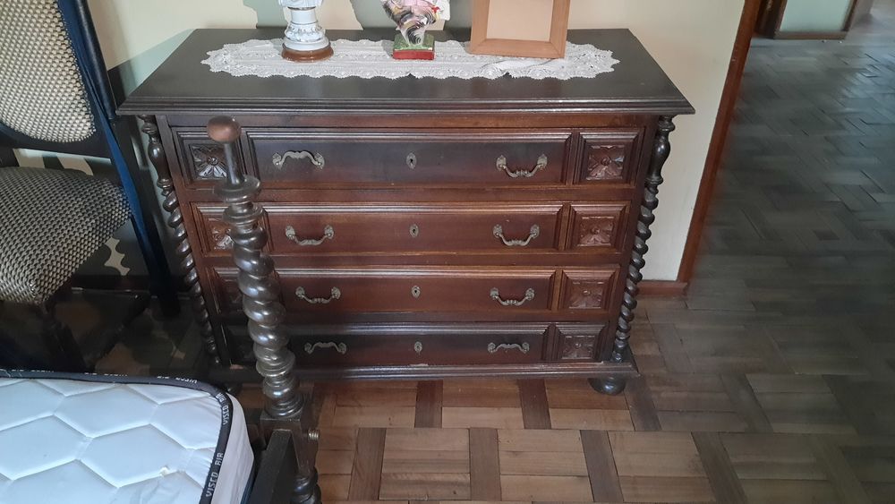 Quarto completo, em Fafe