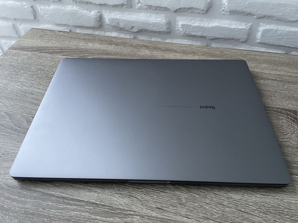 Xiaomi Mi RedmiBook Pro 15” i5 16gb 512 автономність 8 годин