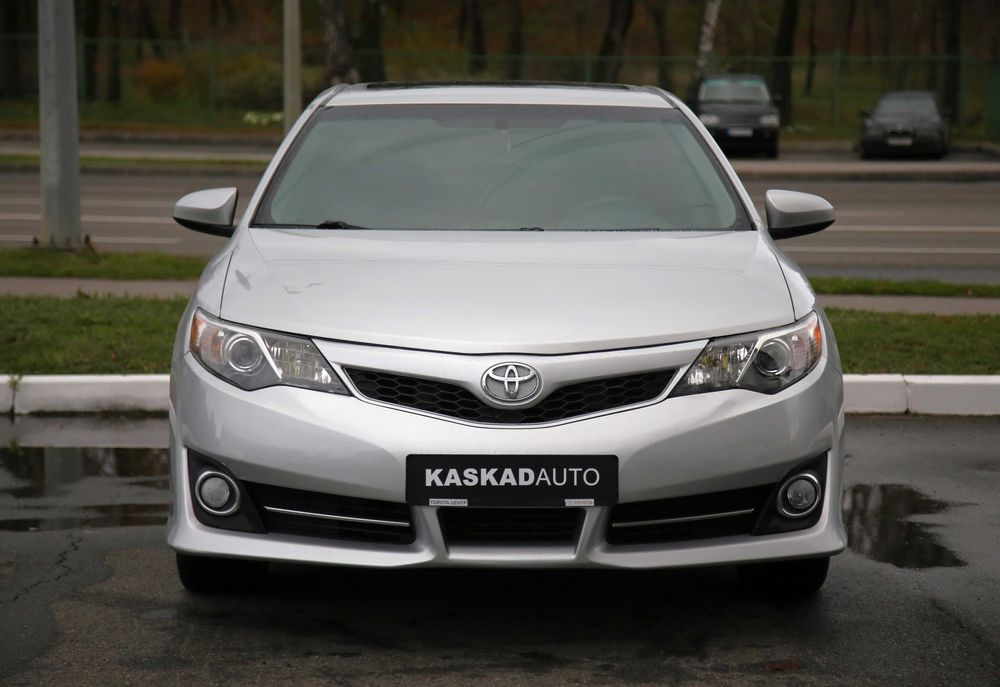 Toyota Camry 2014