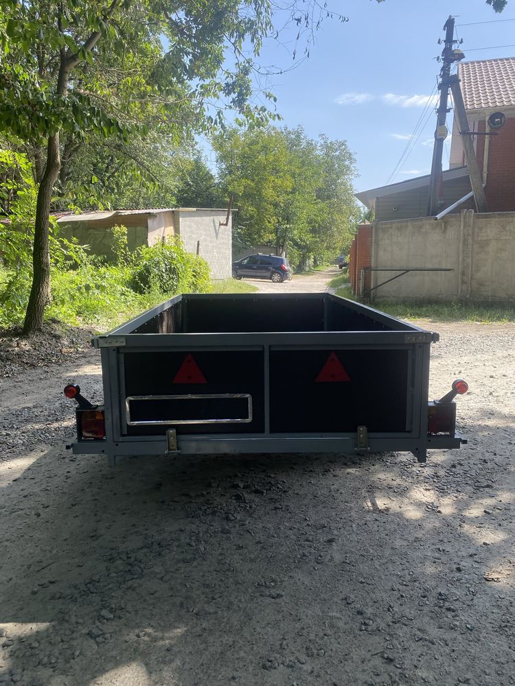 продам причіп довжина 2,5м, ширина 1,3м ставиться на облік
