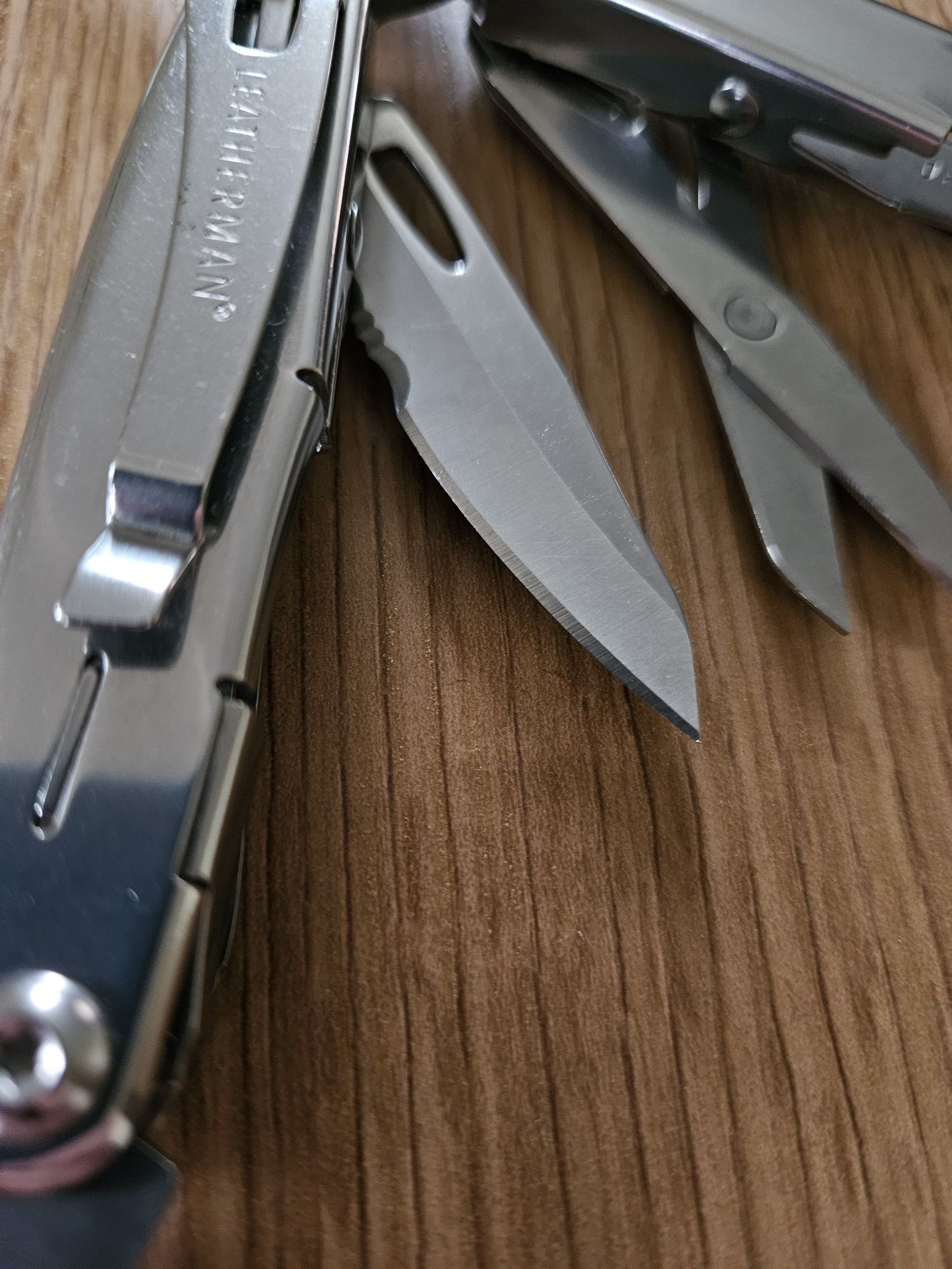 Multitool leatherman wingman