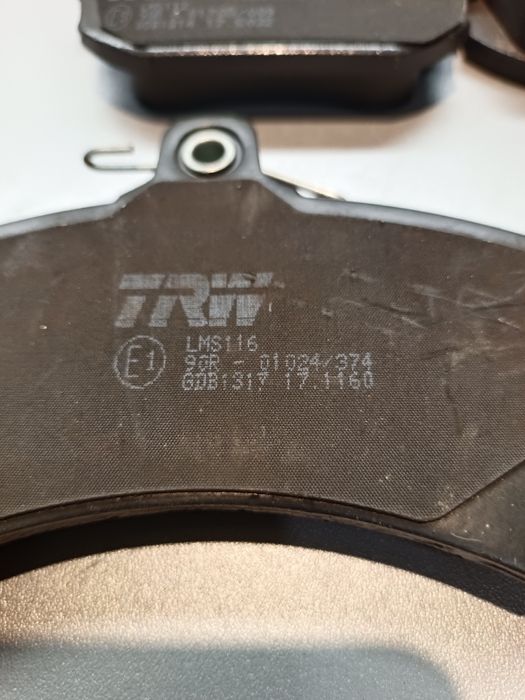 Klocki hamulcowe Volvo V40