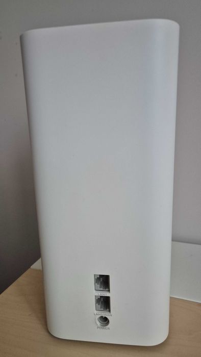 ROUTER SPEEDBOX 5G CPE 3 H135-380 Bardzo szybki, nowoczesny router 5G.