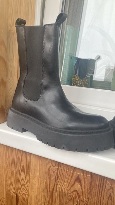 Челсі демісезонні шкіряні 41 р. Edited