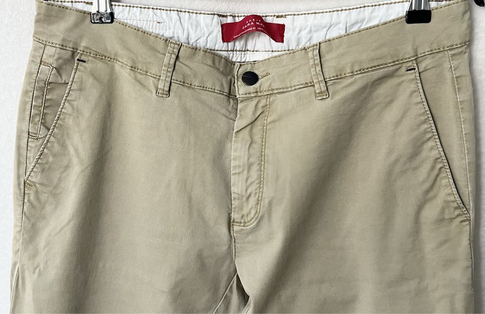 Męskie spodnie chinosy Zara
